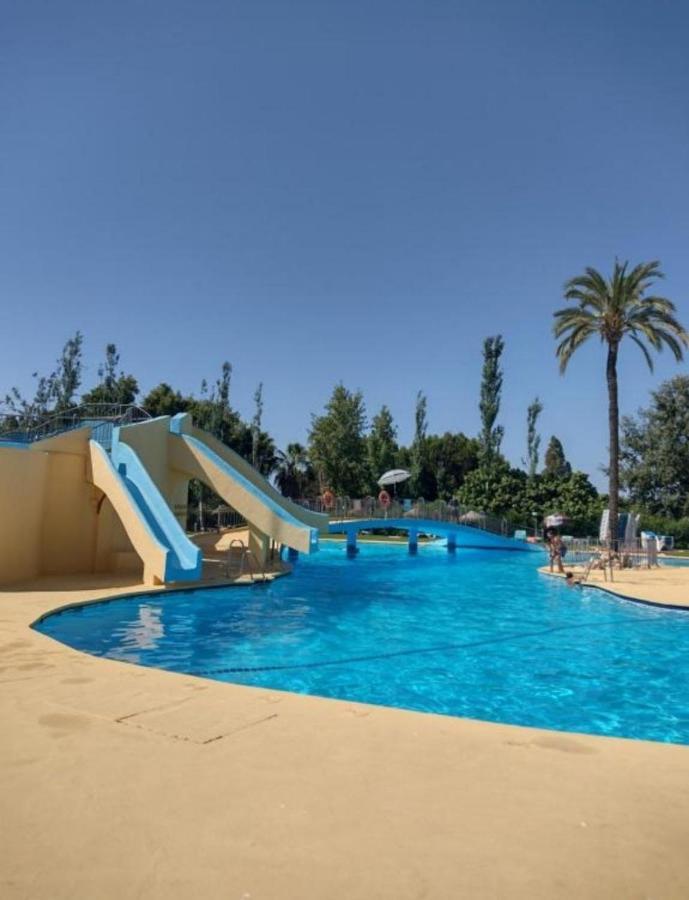 Lovely Near Airport Apartment *