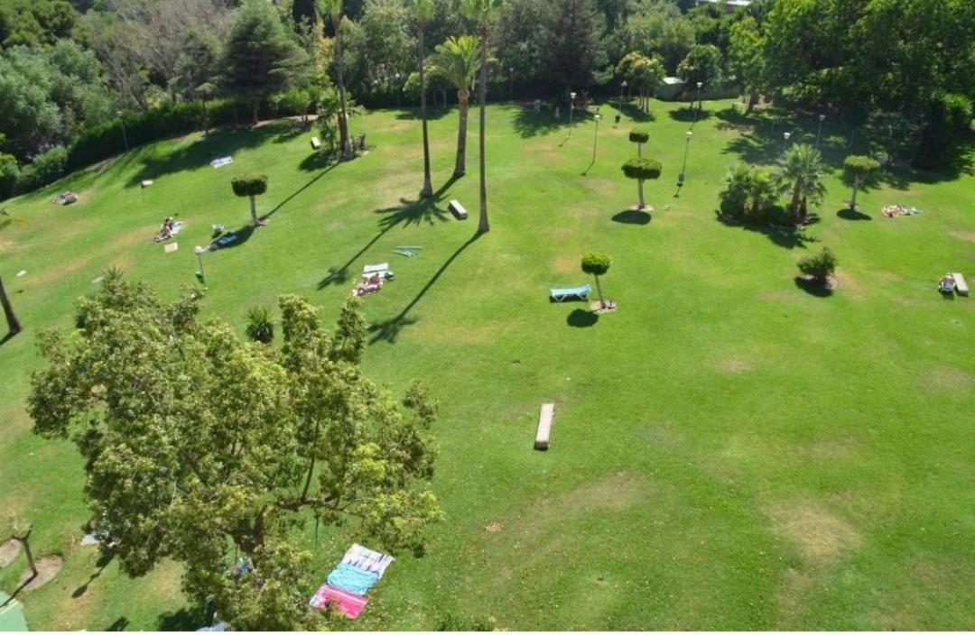 Lovely Near Airport Apartment *