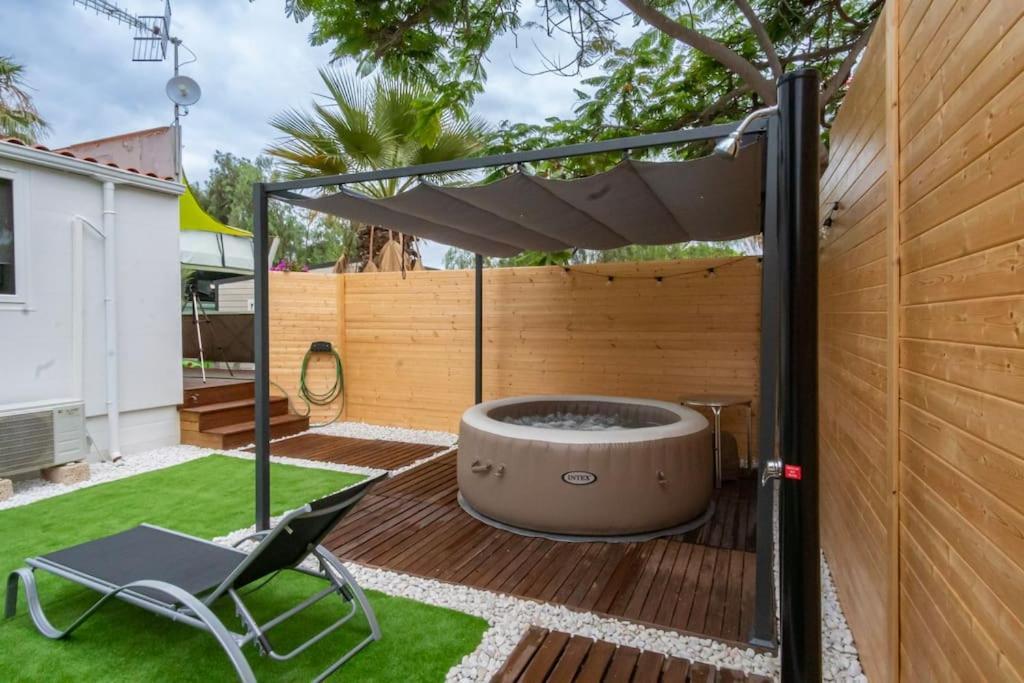 Apartamento Private Paradise On Cozy Campsite, Jacuzzi, Netflix Las Galletas