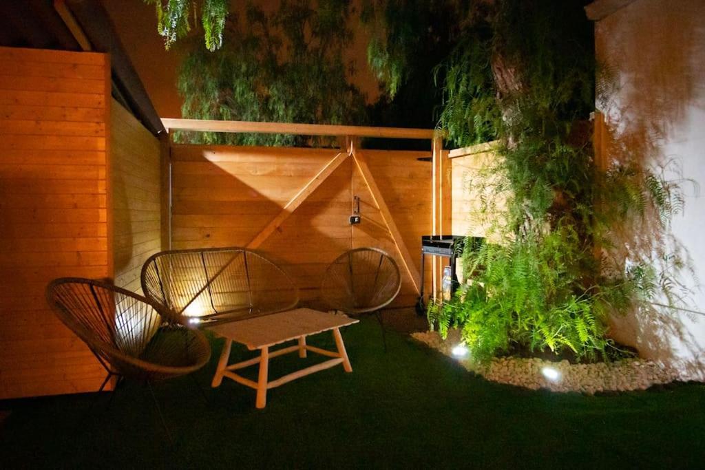 Apartamento Private Paradise On Cozy Campsite, Jacuzzi, Netflix *