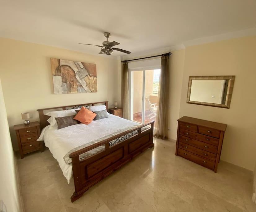 Townhouse In Manilva