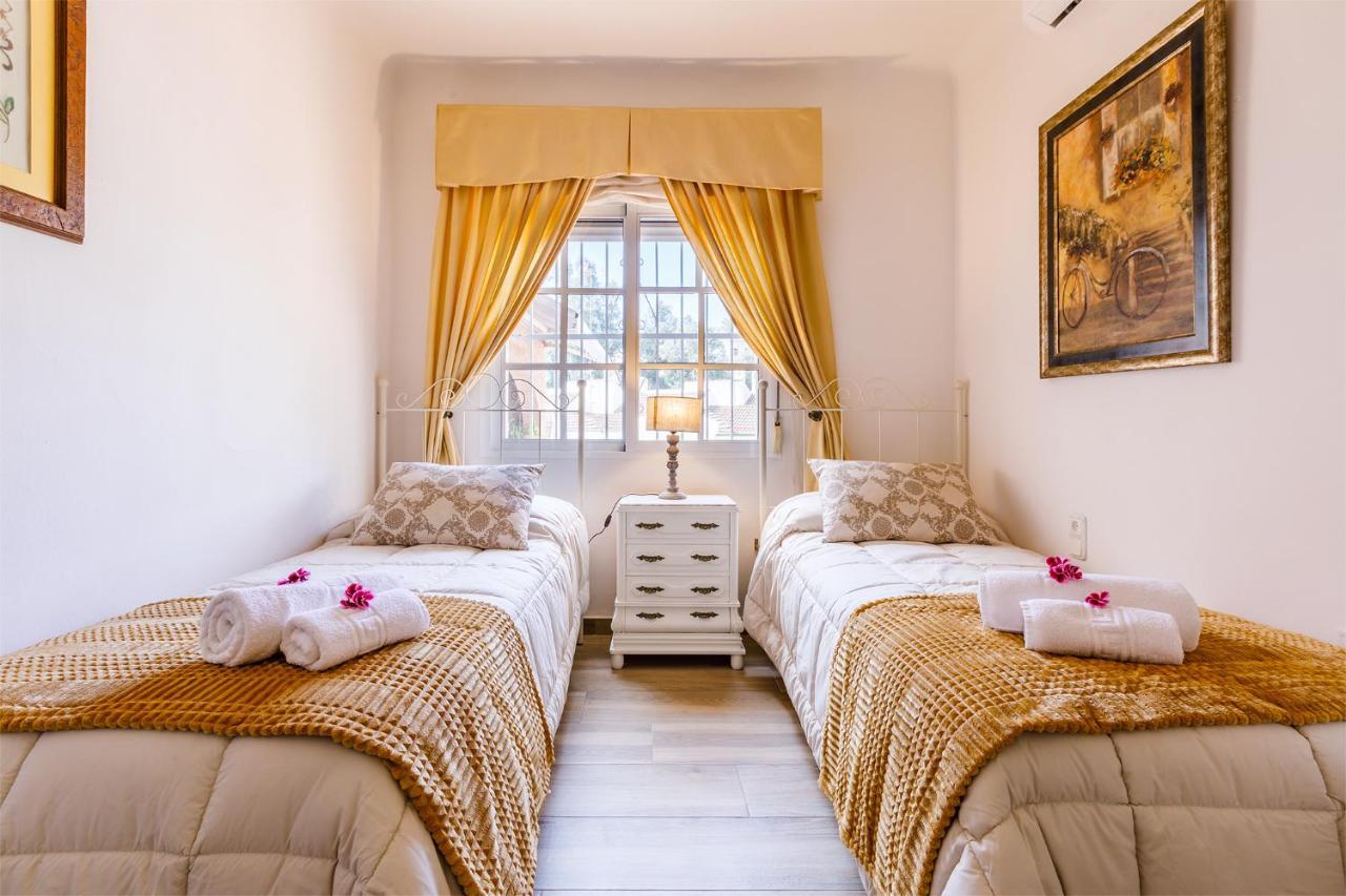 La Orilla Villa Benajarafe