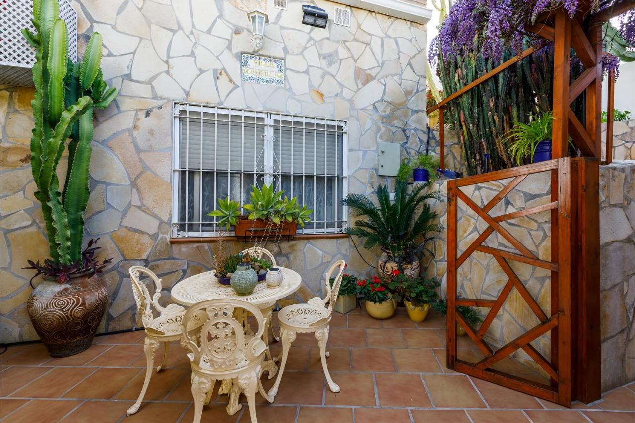 La Orilla Villa
