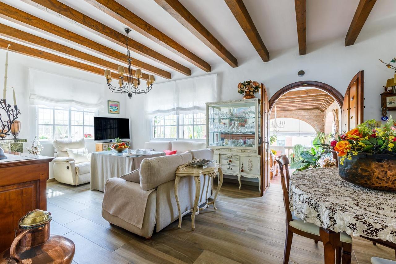 La Orilla Villa Benajarafe