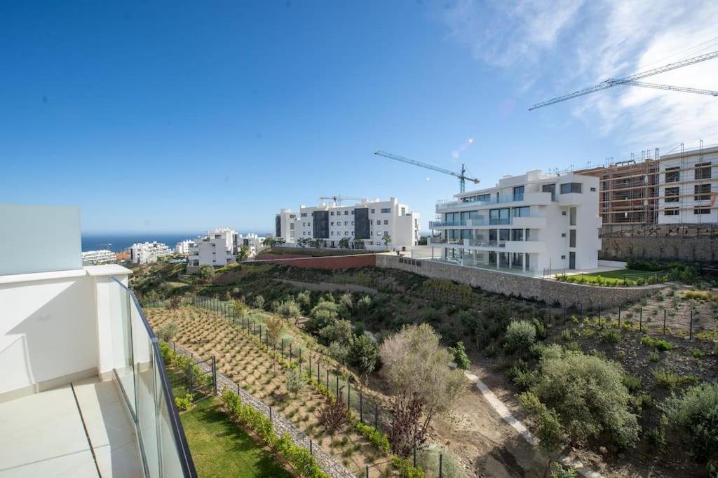 Flat Deluxe&pool Sea View Higueron West