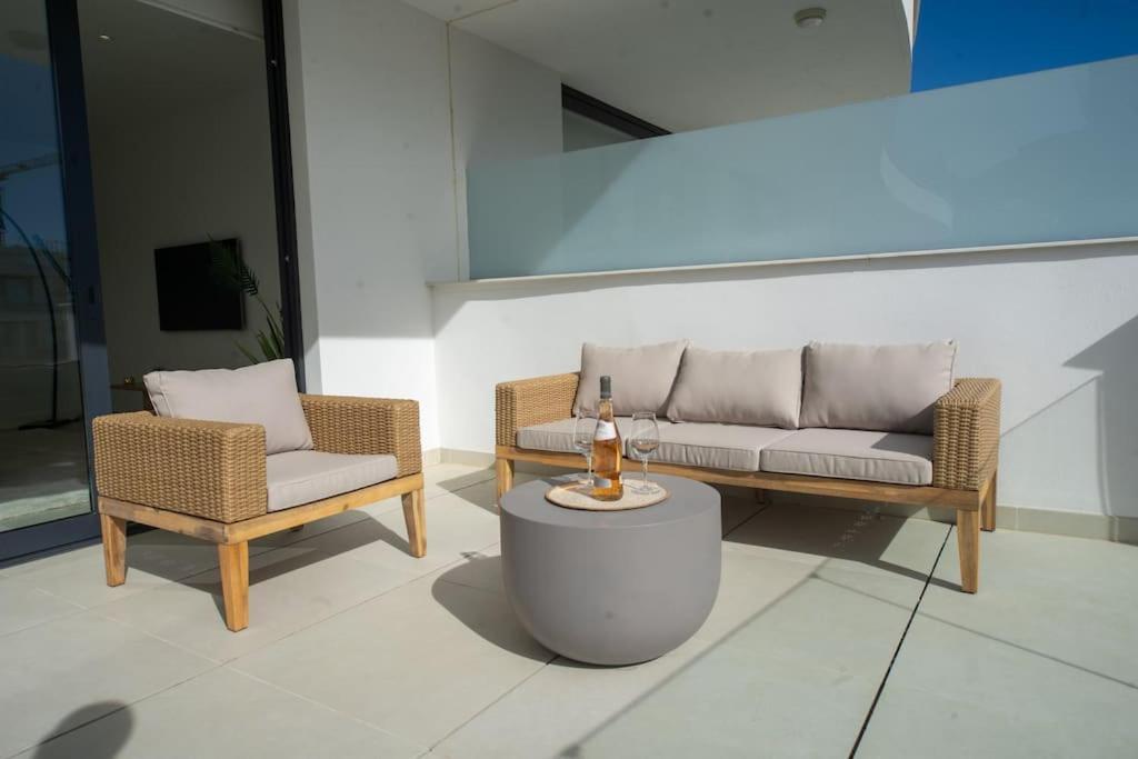 Flat Deluxe&pool Sea View Higueron West Apartamento