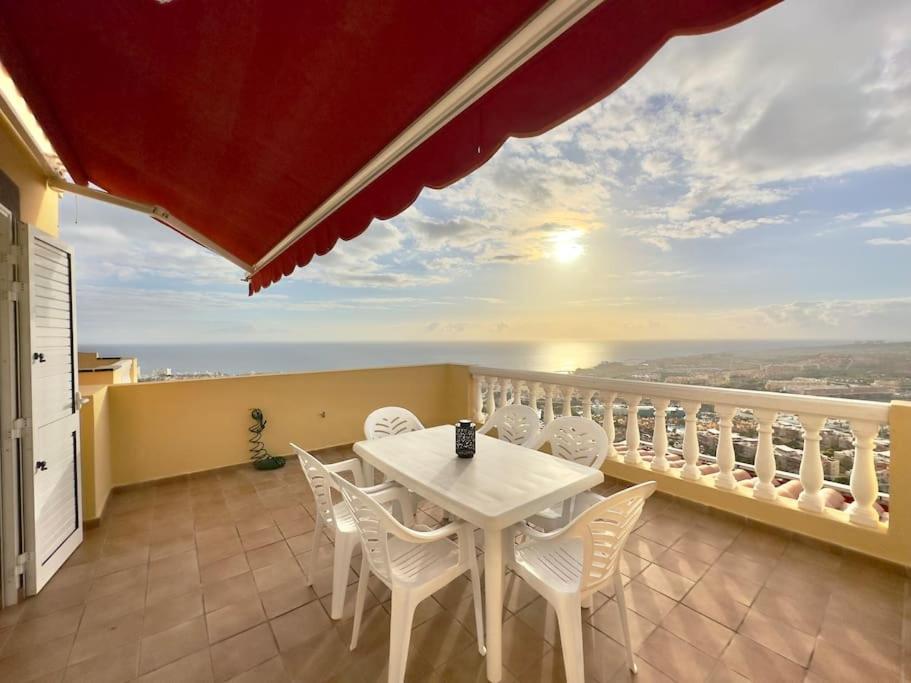 Penthouse With Ocean Views - Torviscas Apartamento *