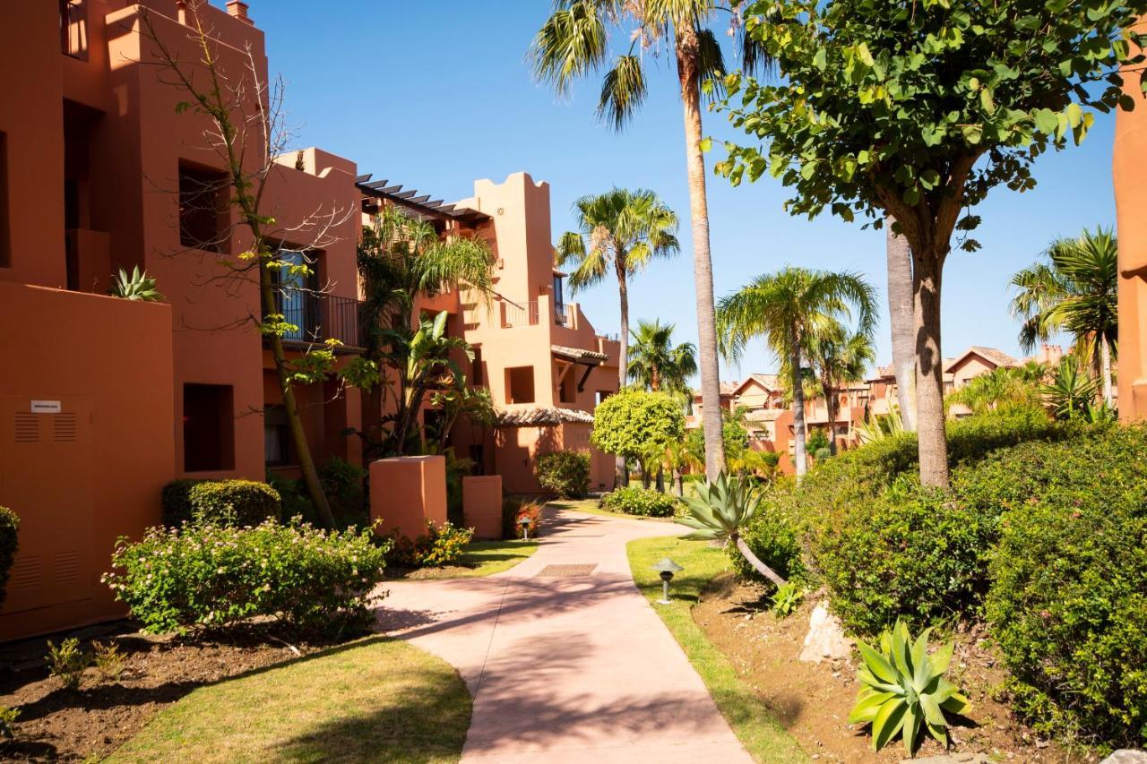 Where Everyone Is Welcome * Estepona