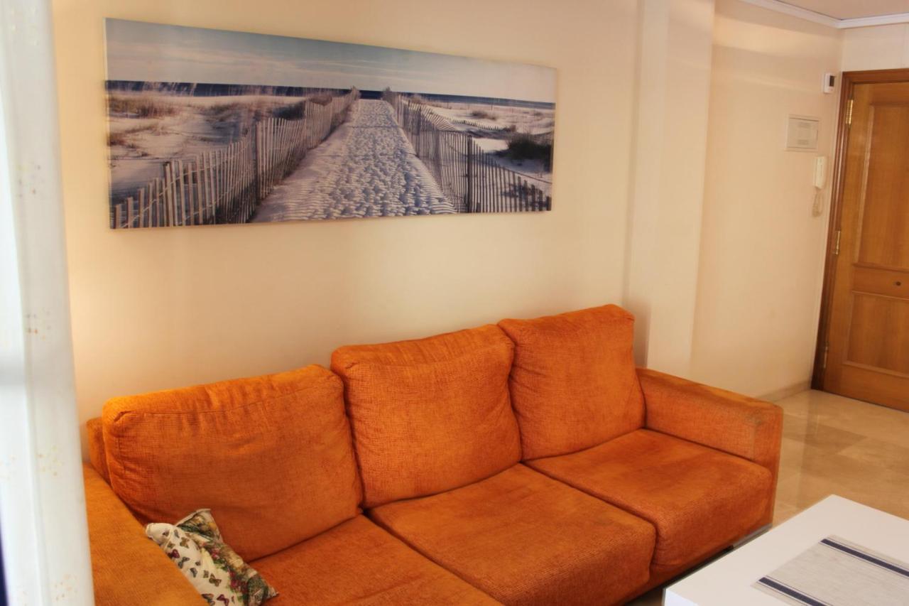 Dorasal Solo Familias Serviplaya Apartment