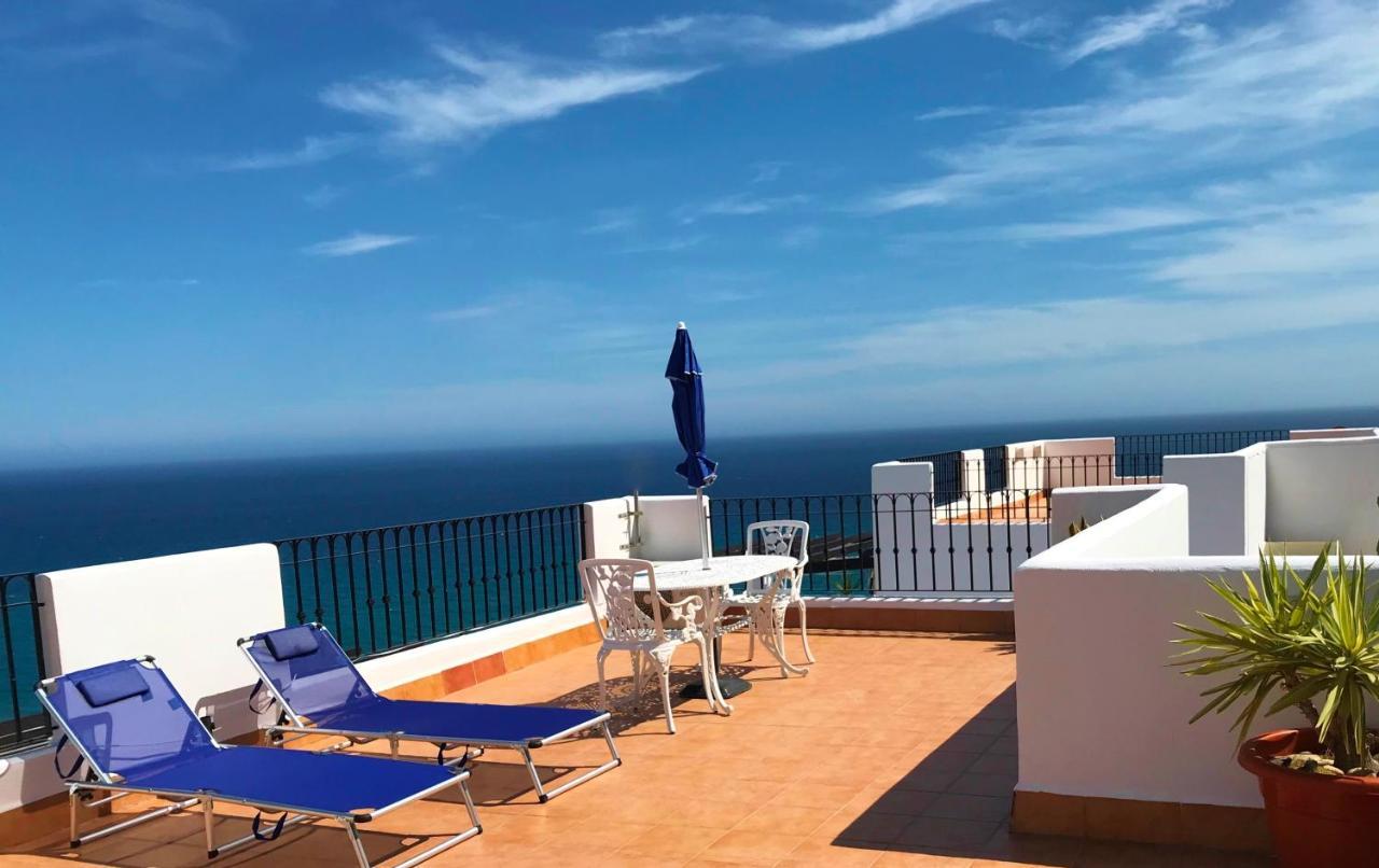 Penthouse With Large Terrace And Roof Solarium, With Amazing Sea Views Apartment