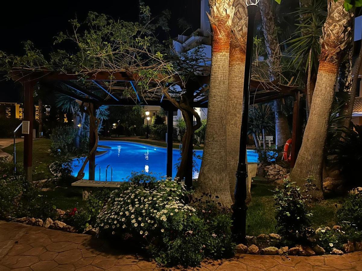 Boho, Punta Prima, Panorama Park,close To The 2 Beautiful Swimming Pools Apartamento *