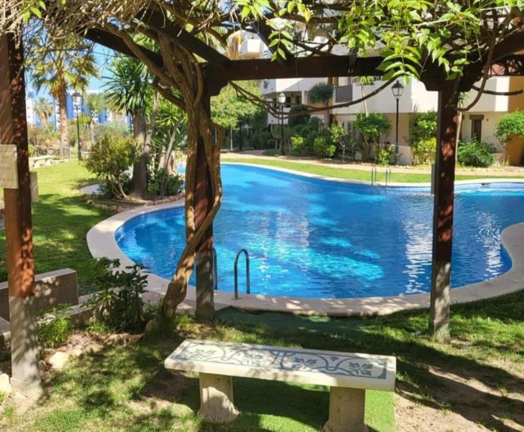 Boho, Punta Prima, Panorama Park,close To The 2 Beautiful Swimming Pools Punta Prima (Alicante)