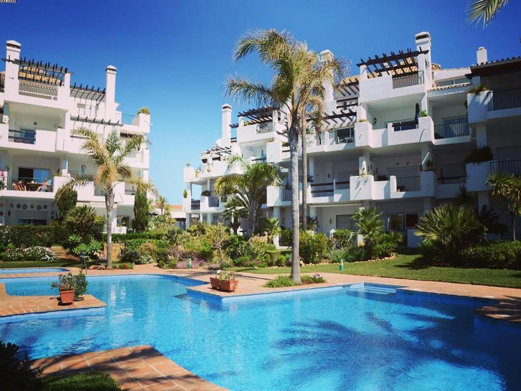 Arruzafa Playa Beachfront *