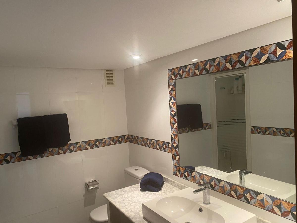 Beautiful Refurbished Duquesa Port Apartamento Casares