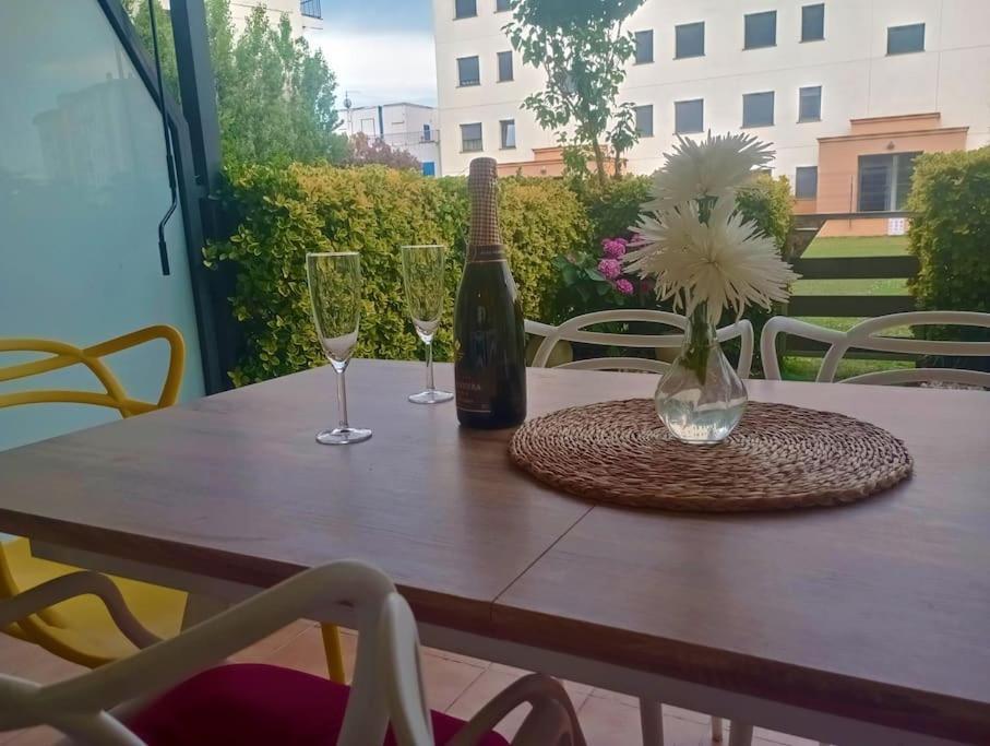 En Primera Linea De Mar Apartment Roses