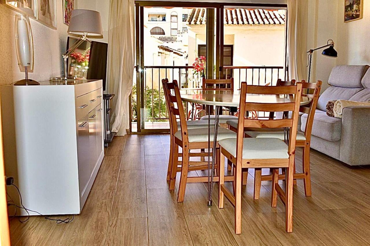 Apartamento 2 Dormitorios En Primera Linea De Playa San Cristobal Apartamento *
