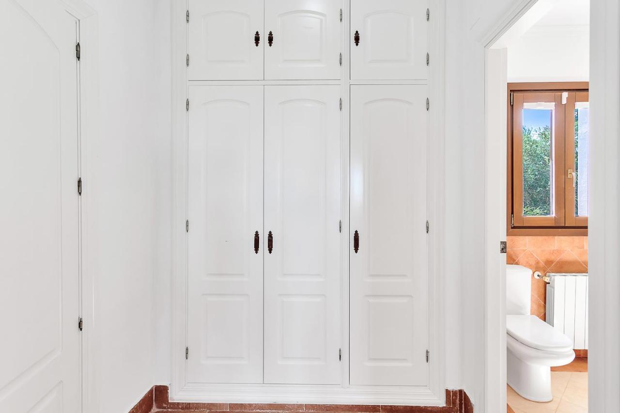 Yolo Spaces - Sotogrande - White House Villa San Roque (Andalucia)
