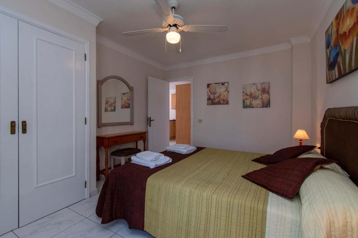 Los Diamantes 2 Bed
