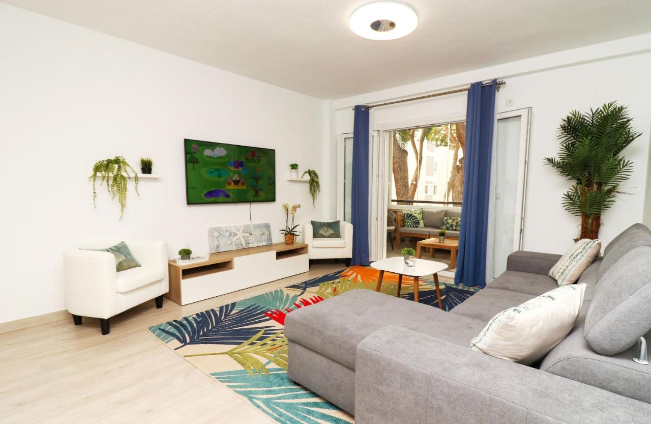 Family Walking Distance To The Sea And Amenities Apartamento *