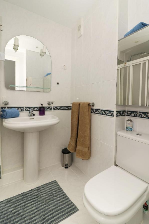 Family Walking Distance To The Sea And Amenities Apartamento