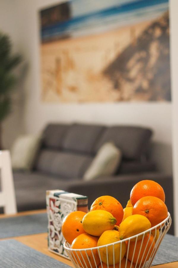 Family Walking Distance To The Sea And Amenities Apartamento Sitio de Calahonda