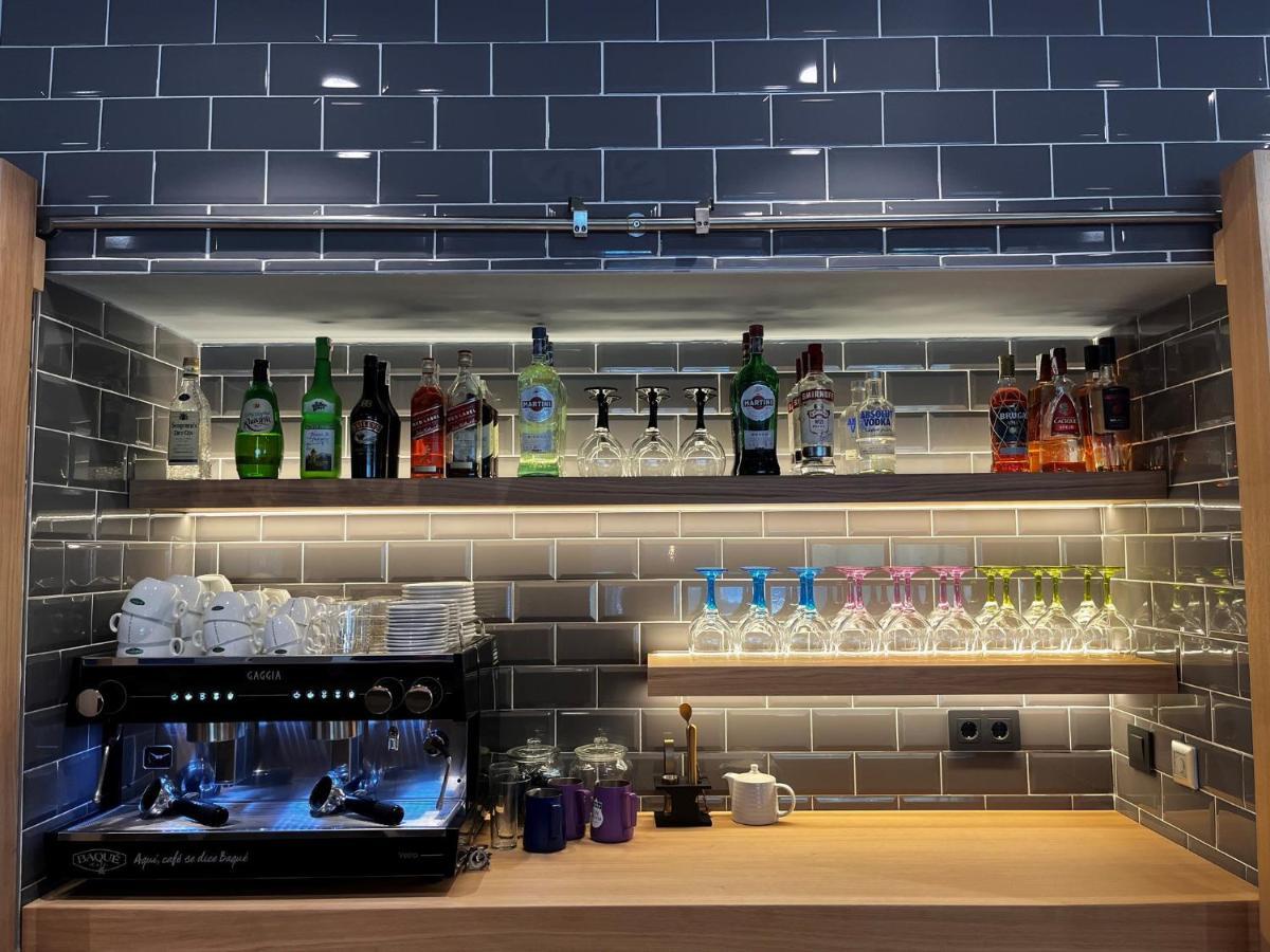 Hotel Express Bilbao Airport By Ihg