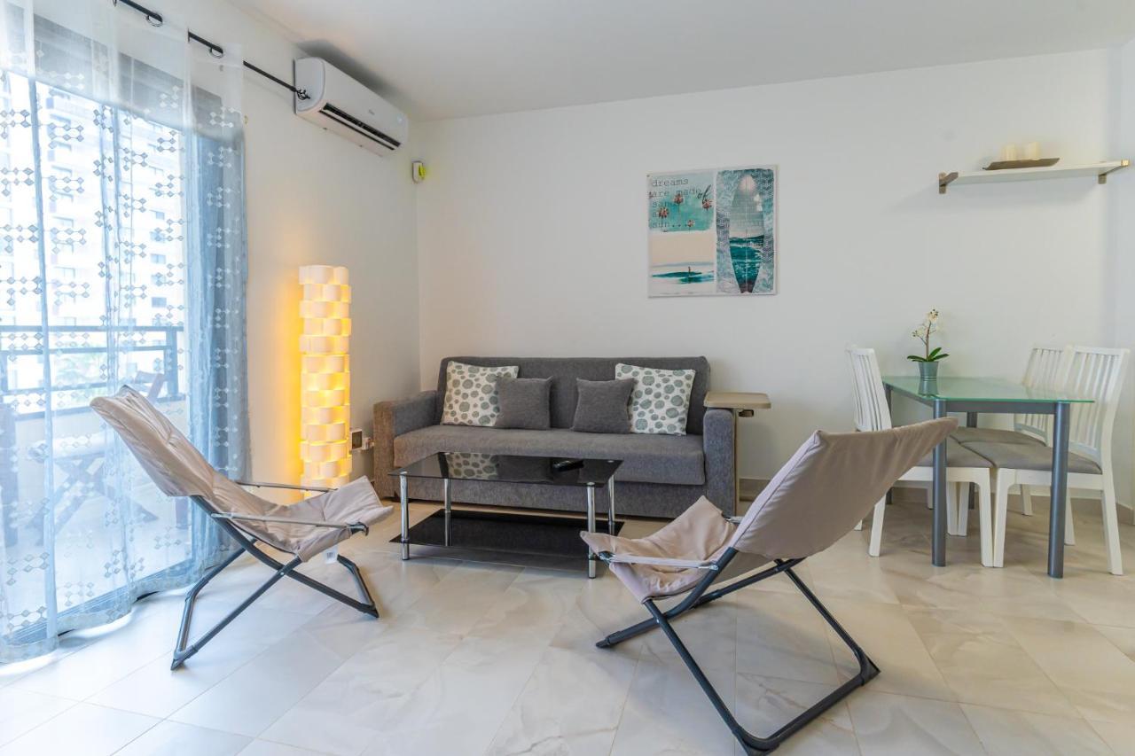 Modern 2-bedroom With Stunning View *