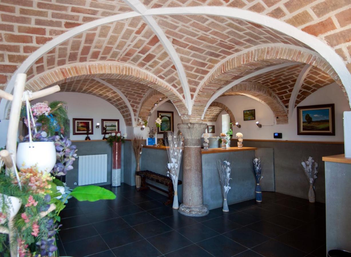 Aires De L'emporda Hotel 4*