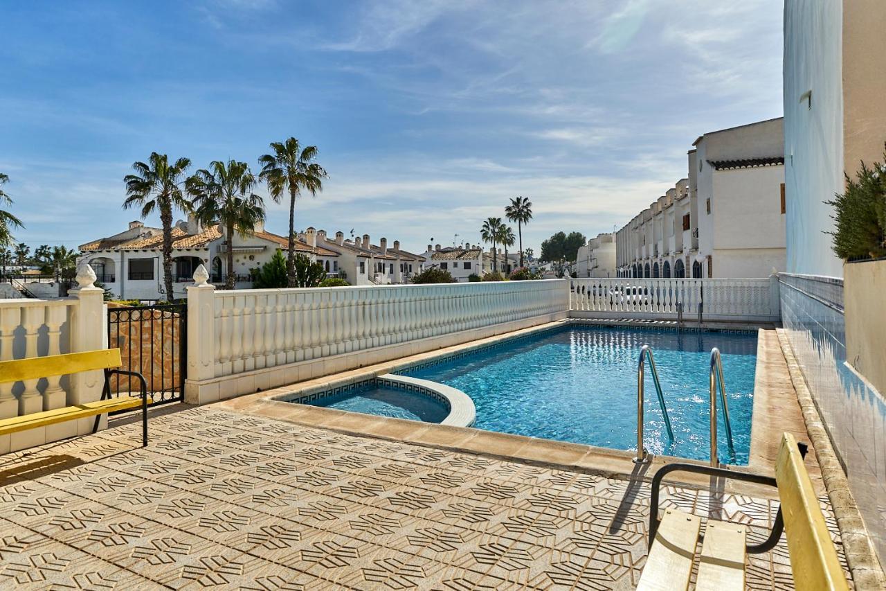 Espanhouse Playa Townhouse In La Zenia Close To The Сasa de vacaciones Oriola (Orihuela)
