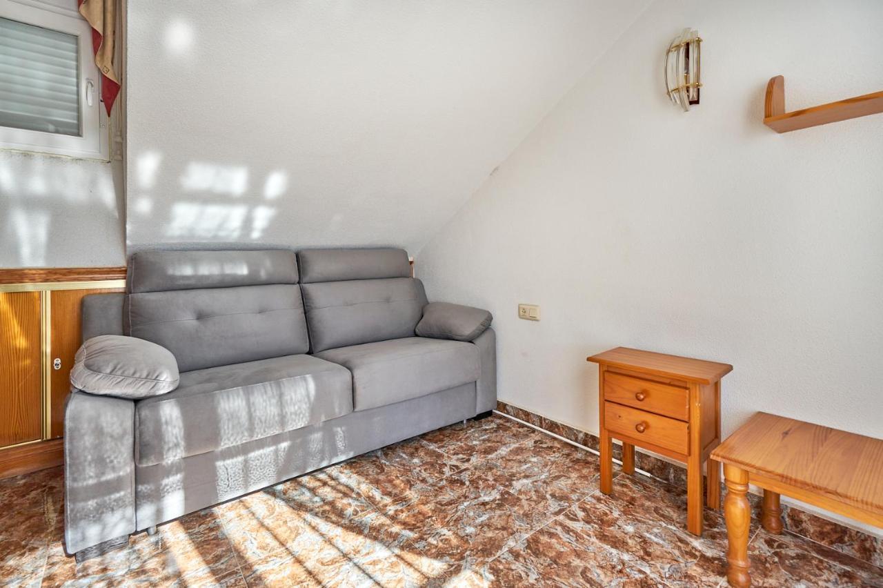 Сasa de vacaciones Espanhouse Playa Townhouse In La Zenia Close To The *