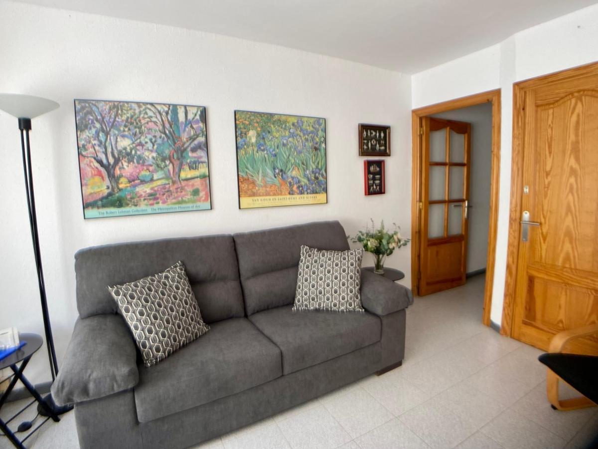 Old Town: 2 Blocks/2 Min Walk To The * Blanes