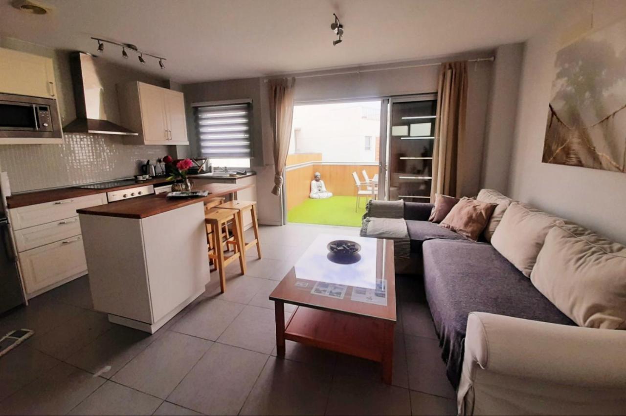 Sea View In With Pool & Private Parking Space Apartment El Medano (Tenerife)