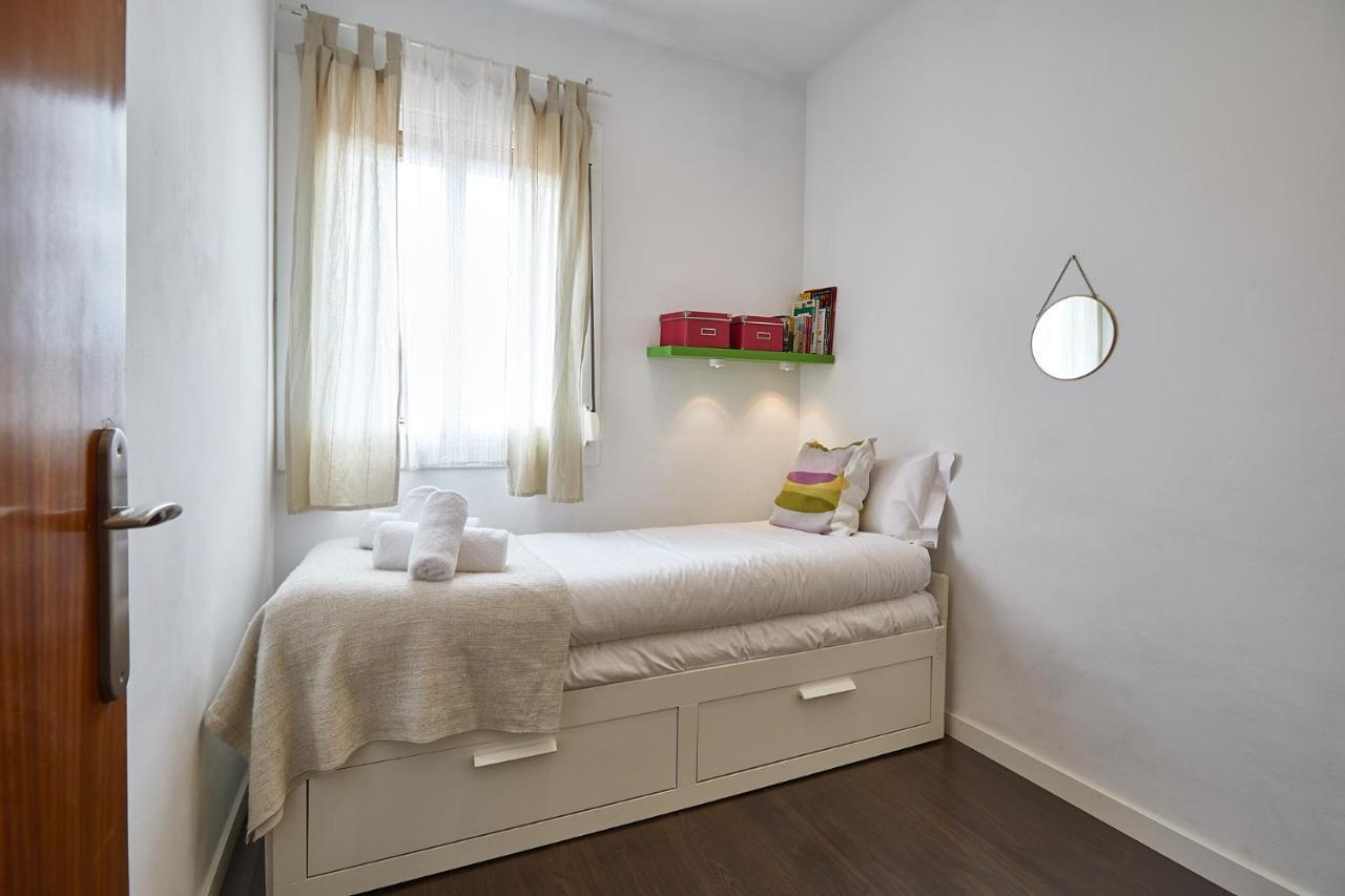 Arquimedes Apartment