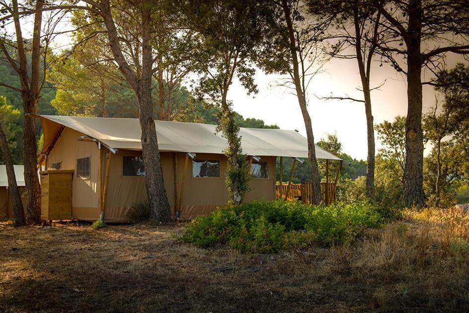 Glamping Vall De Codo Campo de lujo Terrades