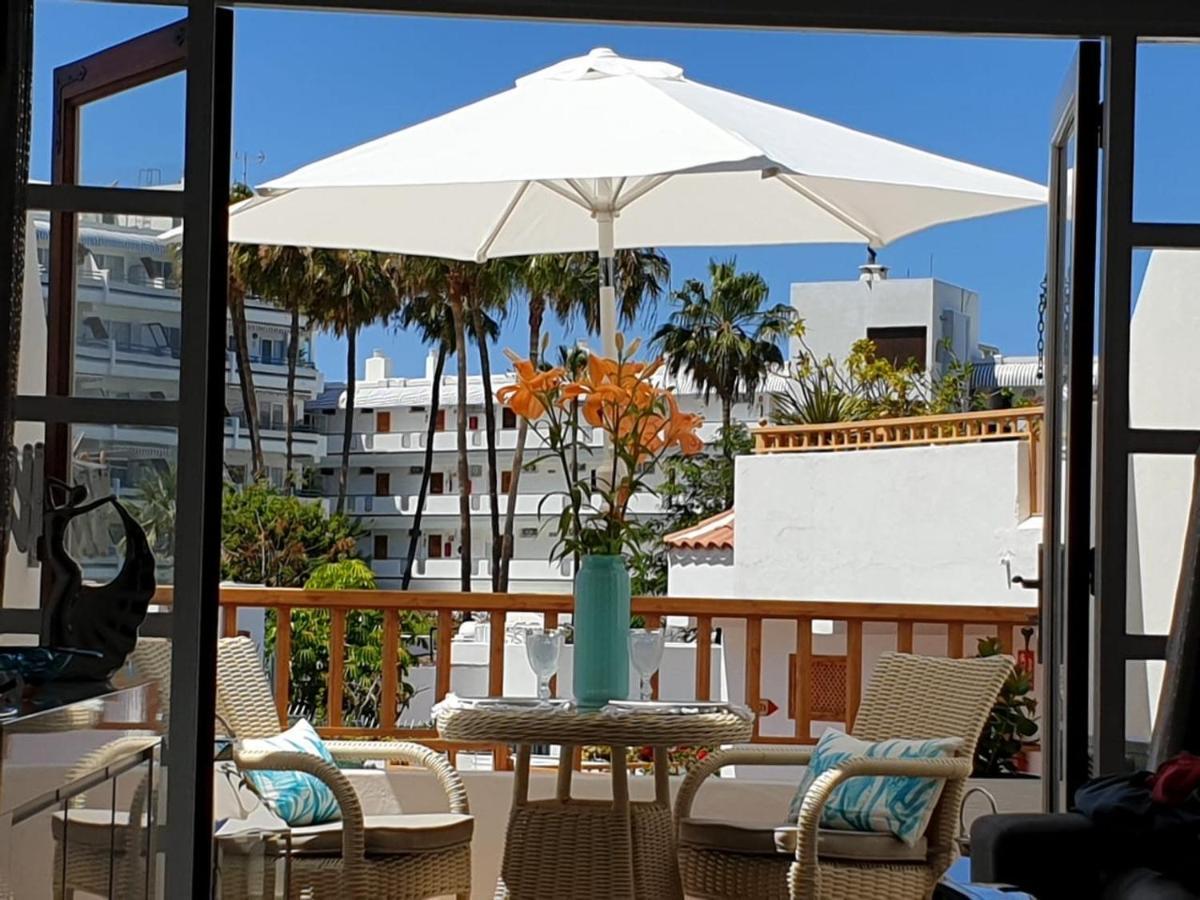 Costa Adeje Modern Studio, Close To The