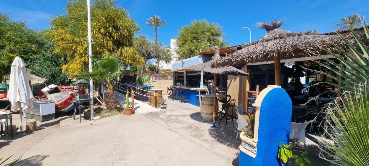 Apartment Paraiso De Playa: Beachfront With Pool Views *