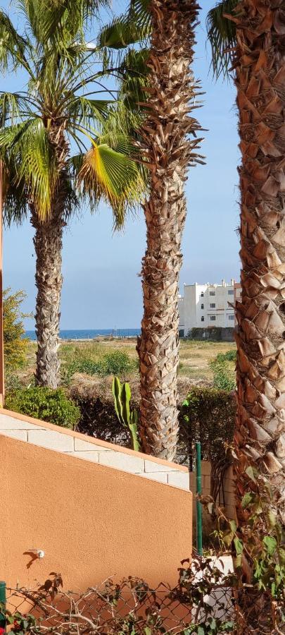 Apartment Paraiso De Playa: Beachfront With Pool Views *