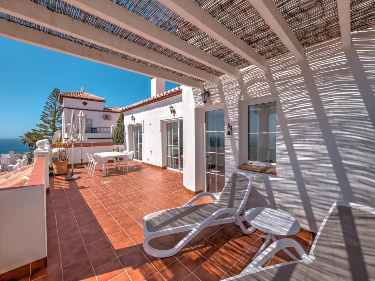Amazing With Magical View And Pool In Nerja