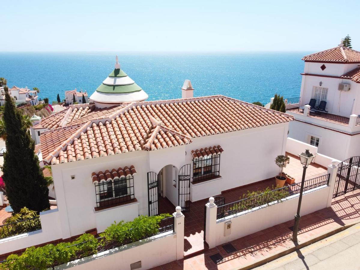 Villa Amazing With Magical View And Pool In Nerja *
