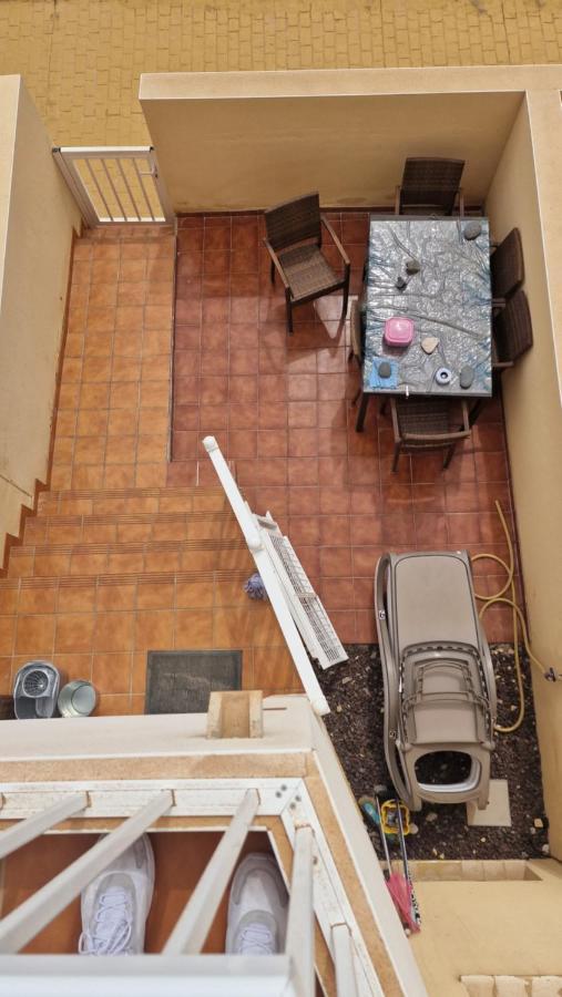 Modern 3 Bedroom House With Large Pool And Fast Internet, 100ft From The Sea - Sleeps 6 * Caleta de Fuste