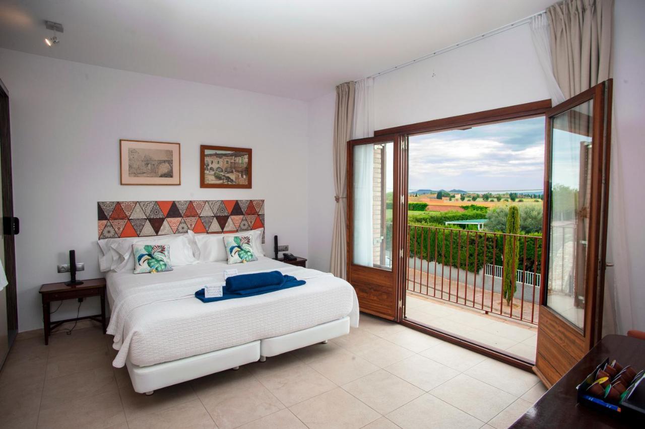 Aires De L'emporda 4*