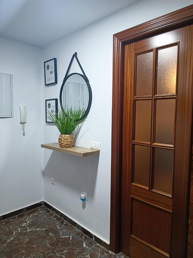 Vival Pineda * Baeza