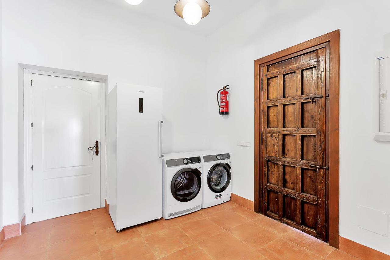 Yolo Spaces - Sotogrande - White House Villa