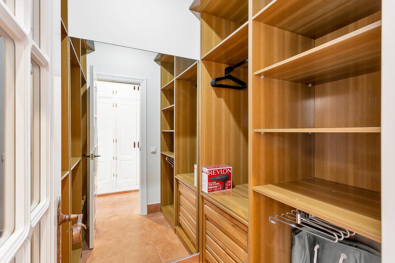 Yolo Spaces - Sotogrande - White House Villa *