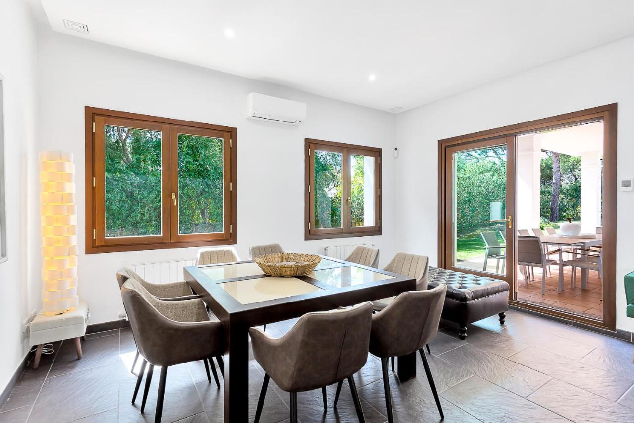 Yolo Spaces - Sotogrande - White House