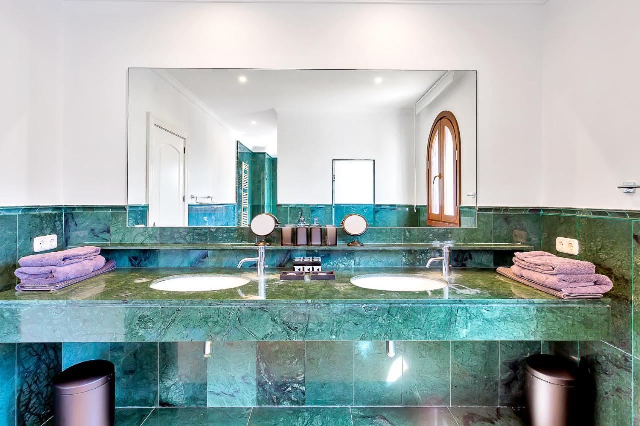 Yolo Spaces - Sotogrande - White House Villa *