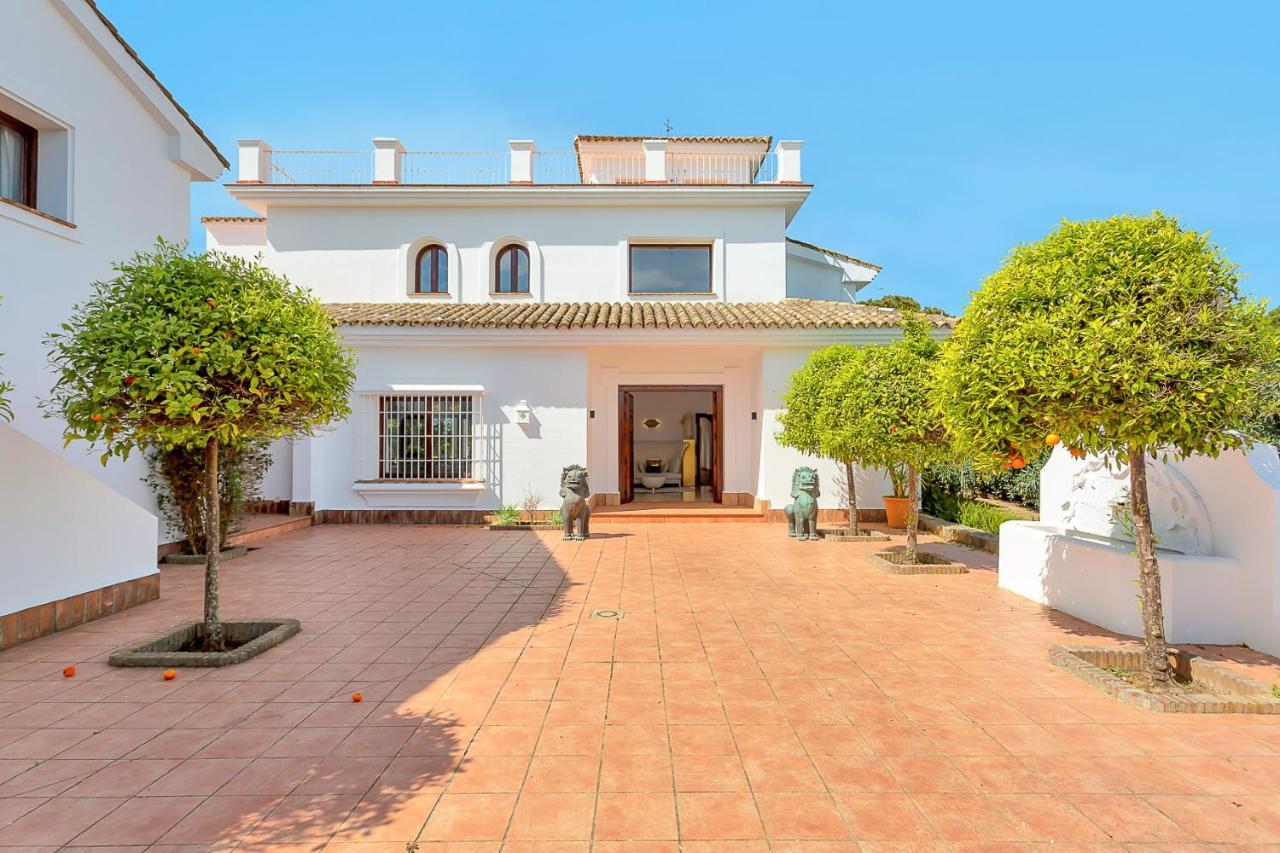 Yolo Spaces - Sotogrande - White House Villa