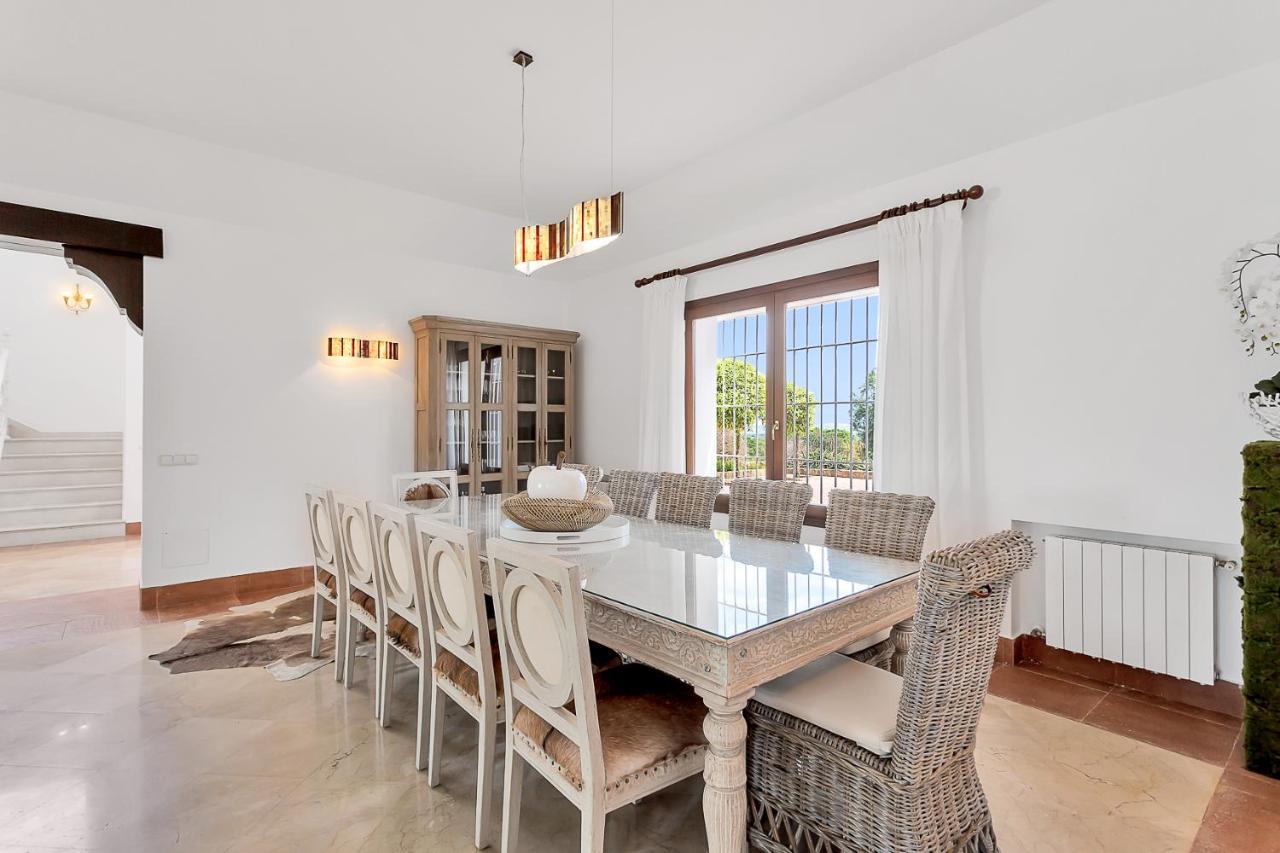 Yolo Spaces - Sotogrande - White House Villa