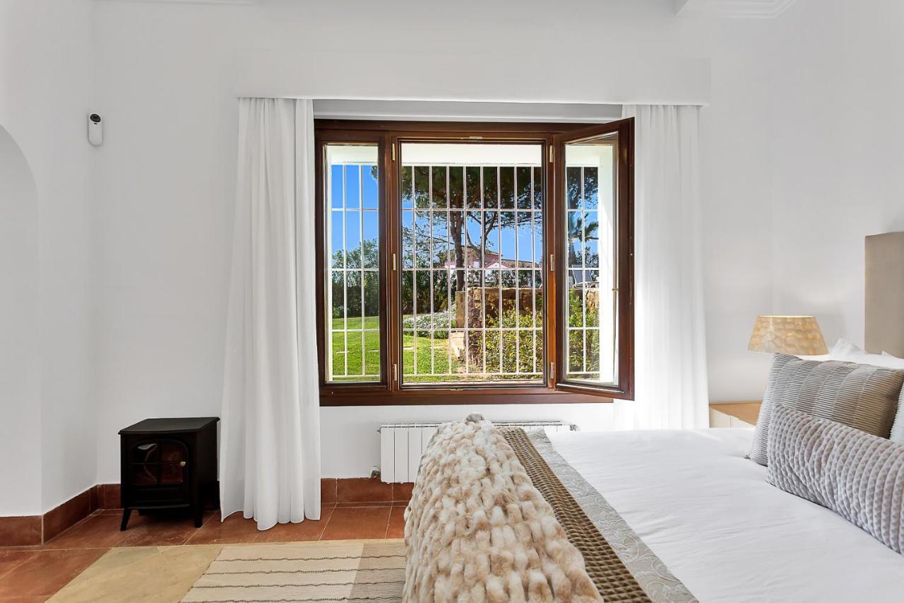 Yolo Spaces - Sotogrande - White House Villa