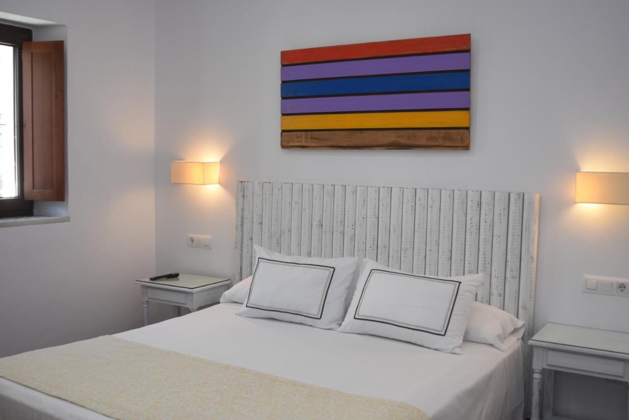 Dona Lola Marina Guest house